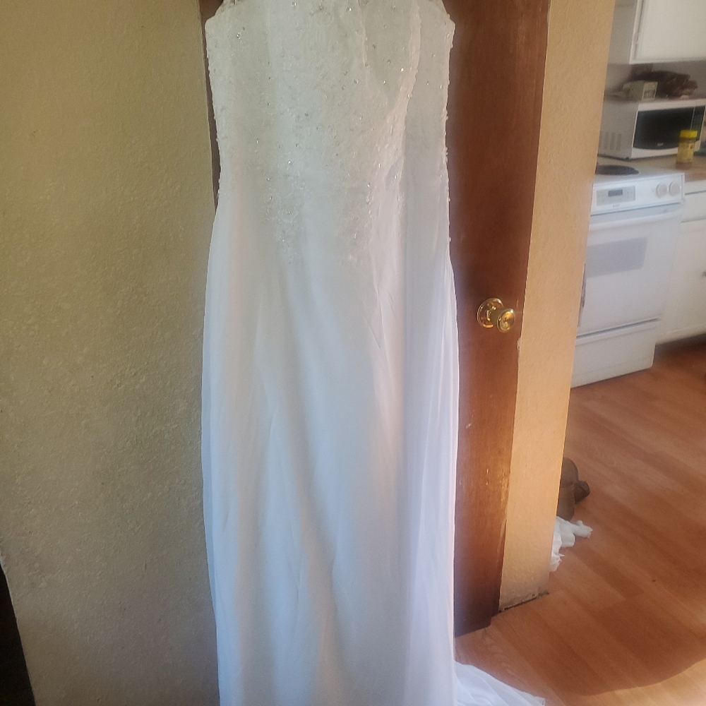 Size 14/16 wedding dress